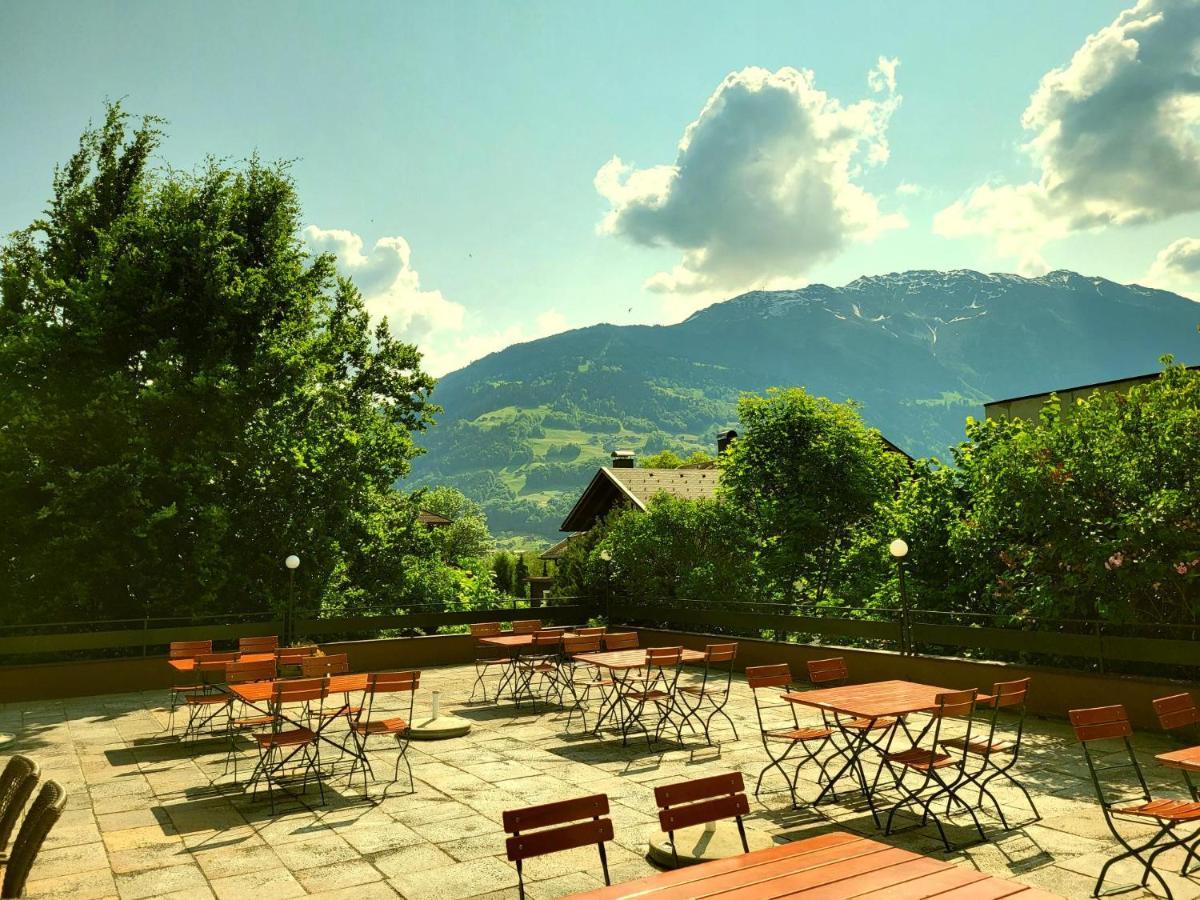 Wanderhotel Garni Cresta Schruns Kültér fotó